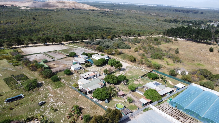 3 Bedroom Property for Sale in Cape Farms Western Cape